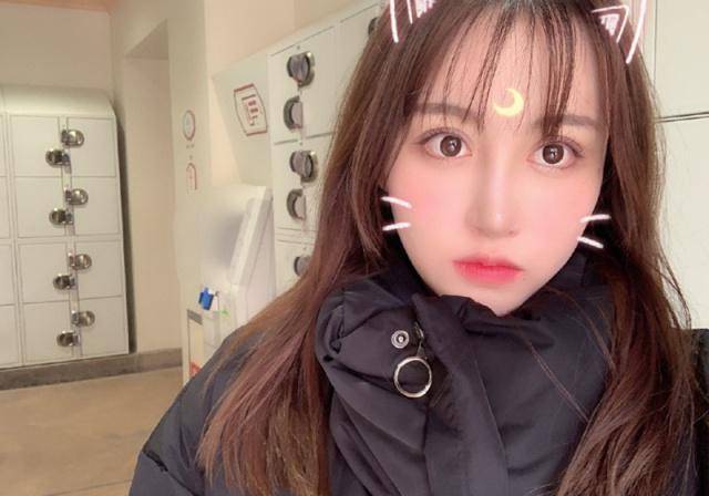 赵梦玥曝与"55开"分手原因,是男方不要我,如今疑有新恋情_直播_回应