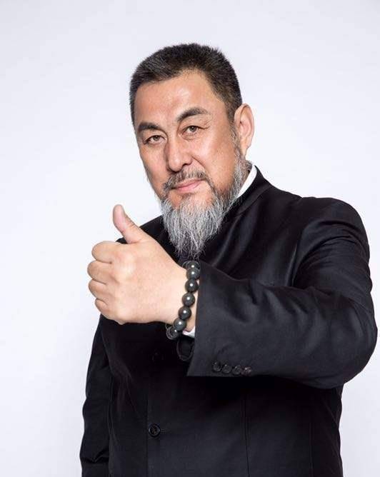 "关羽"陆树铭今日下葬,骨灰安葬在西安唐昭陵,陵墓照曝光_高岚_家人