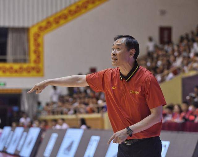 张云松：许利民作为俱乐部总教练 加入男篮的工作中