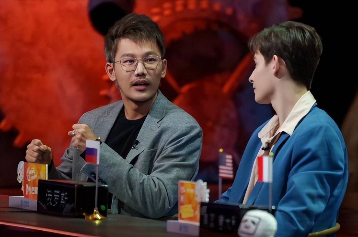 杨迪一出手,就带火了3位嘉宾_节目_观众_思考