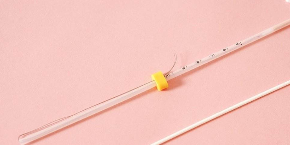 的检查也是必不可少的,最好女性在月经走后的3到7天去医院检查一下b超