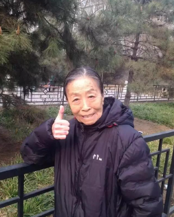 张慧宝_母亲_家庭