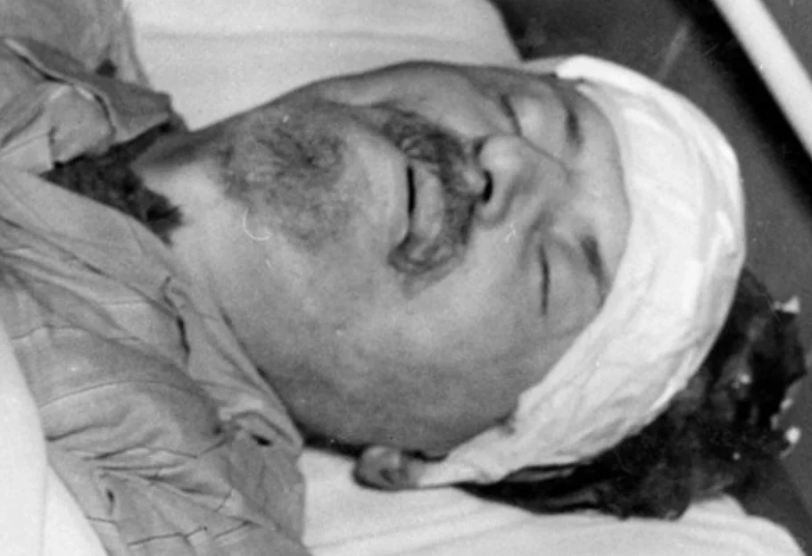 60岁托洛茨基遗照,被人用冰斧杀害