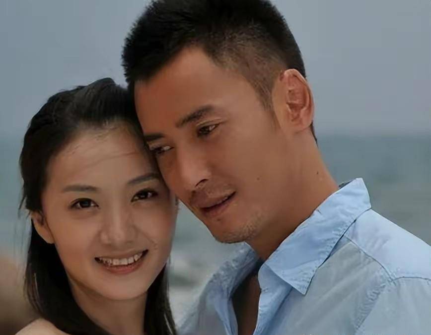 之後李想才做了韓棟的經紀人,他的父母也非常滿意這一個兒媳婦兒