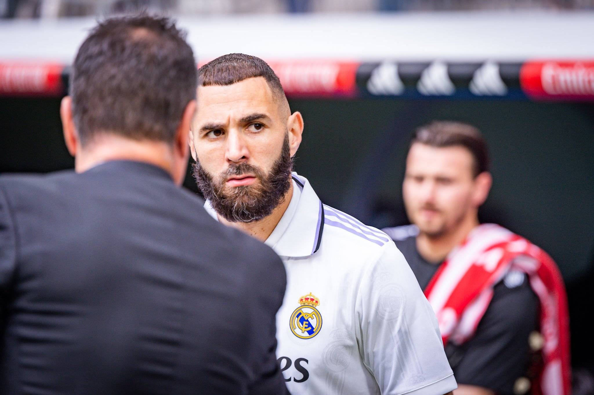 本泽马重返欧洲,英超3大豪门争抢,为何无缘回归皇马_沙特_联赛_本赛季