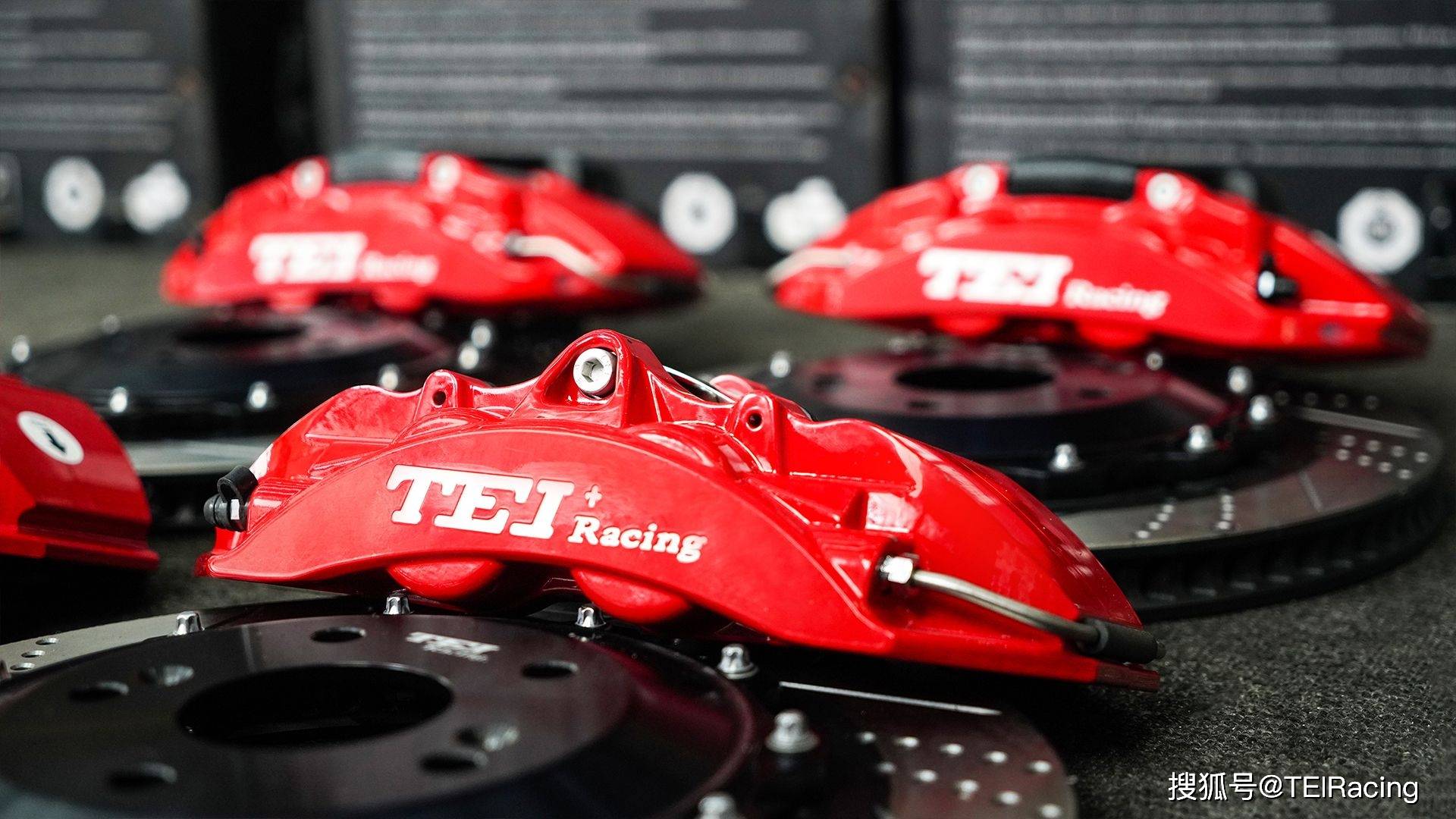 改装案例丨本田雅阁升级p40ns  & p4-explore前后四活塞刹车套装_搜狐