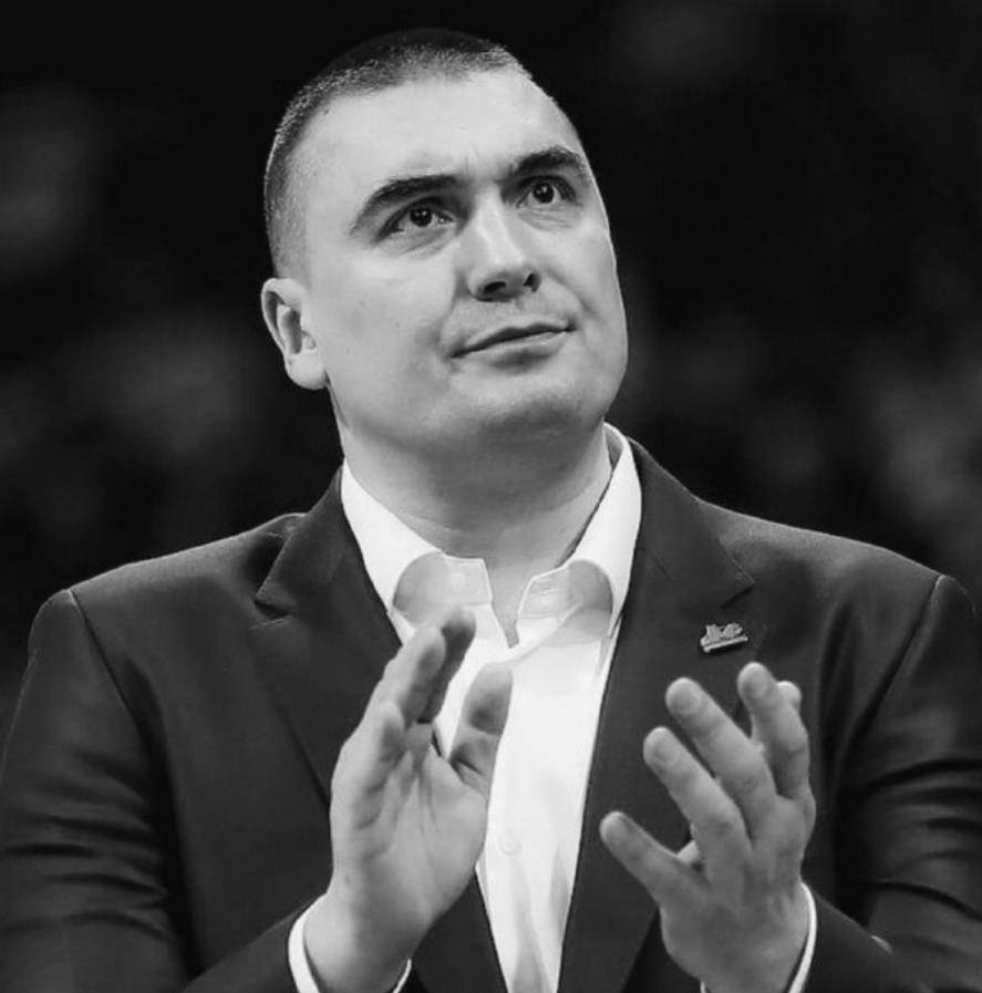 勇士教练离去,比赛不打了延期进行!_米洛耶维奇_篮球_球员