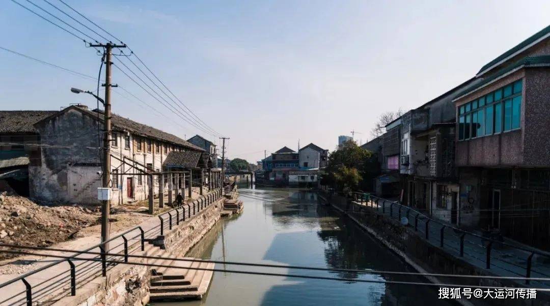织里老街 遗韵犹存织里镇,位于湖州市吴兴区东部,北依太湖,南靠长湖申