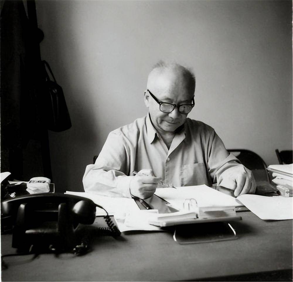 东阳名人录-严济慈