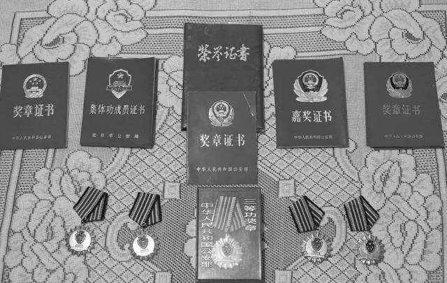 警察宋名扬:卧底破案染上毒瘾,公安部为他开证明,后来怎样了?