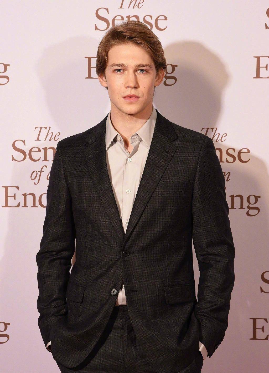 与现任乔阿尔文交往超过3年,这一次霉霉找对人了吗_歌曲_约翰·梅尔