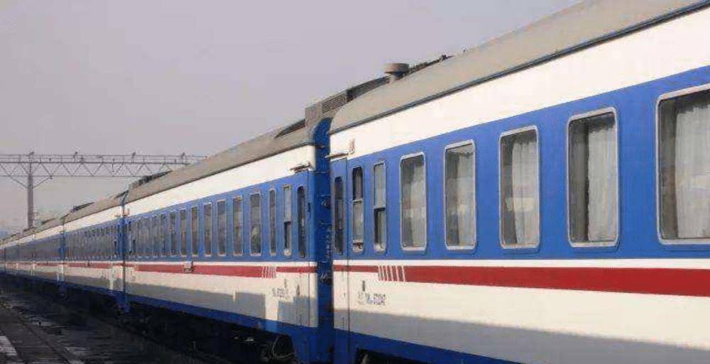 我国最人性化的火车,全程长达727公里,乘客可以一觉睡到终点_次列车