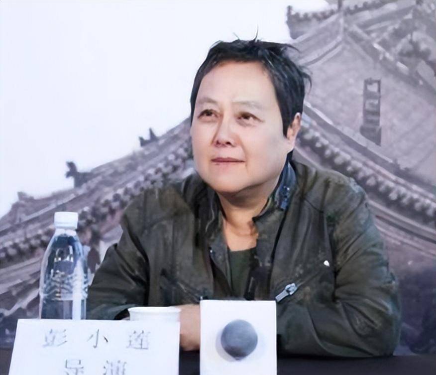她是"金鸡奖"最佳导演,患乳腺癌离世,一生未婚无儿无女_彭小莲_电影