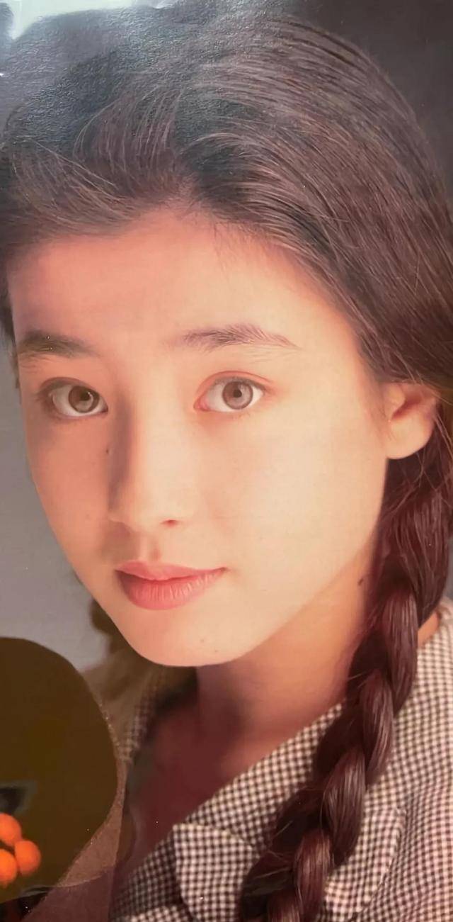 "17岁一脱成名" 宫泽理惠的惊艳逆袭!_角色_表演_演艺