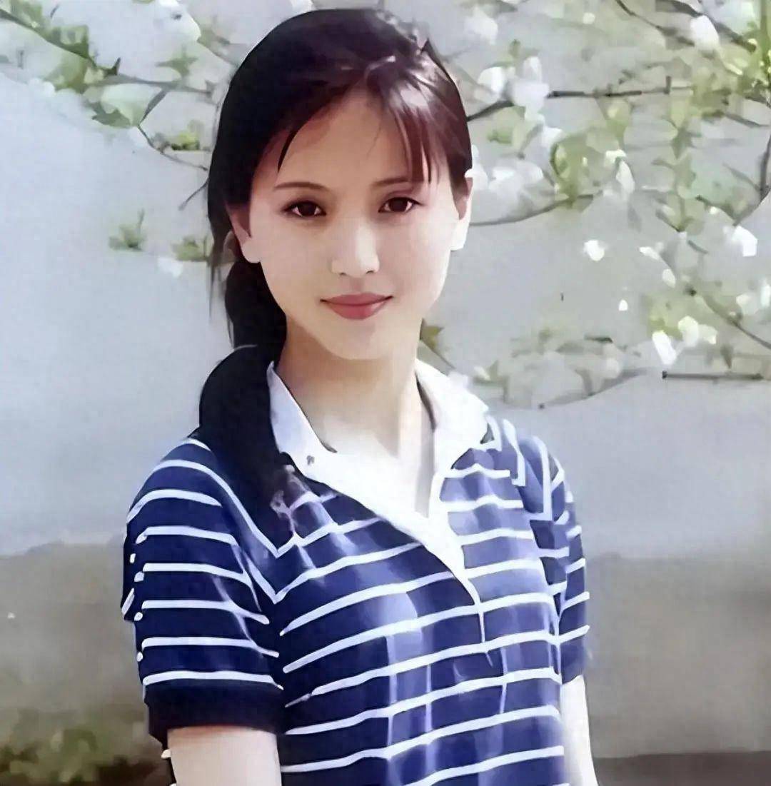 可能很多不知道,陶慧敏在16岁的时候就是颜值担当,清纯,青春,富有活力