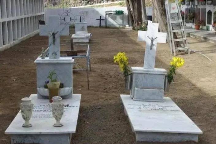 荷西已去世12年,三毛为什么还自杀?