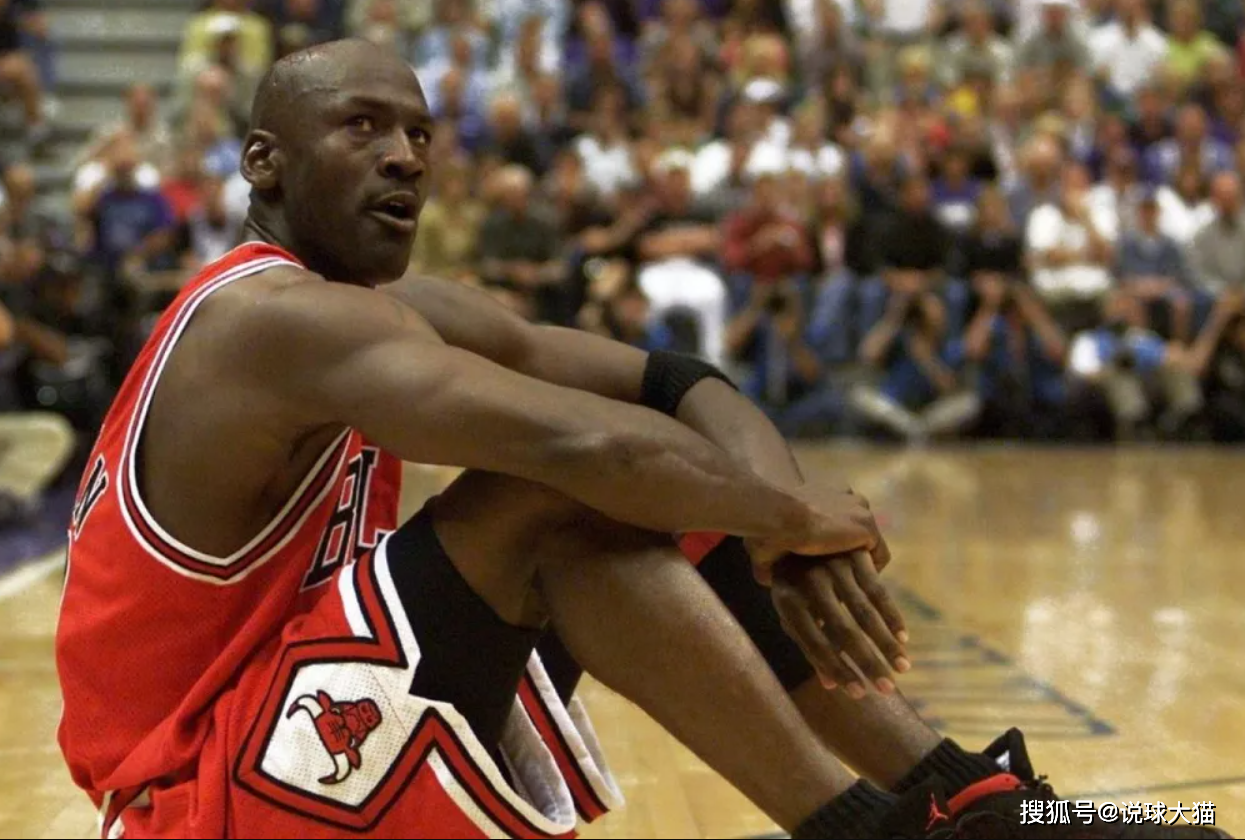 非常的靠前,其不仅仅力压杜兰特,还领先于奥尼尔,大卫-罗宾逊和张伯伦