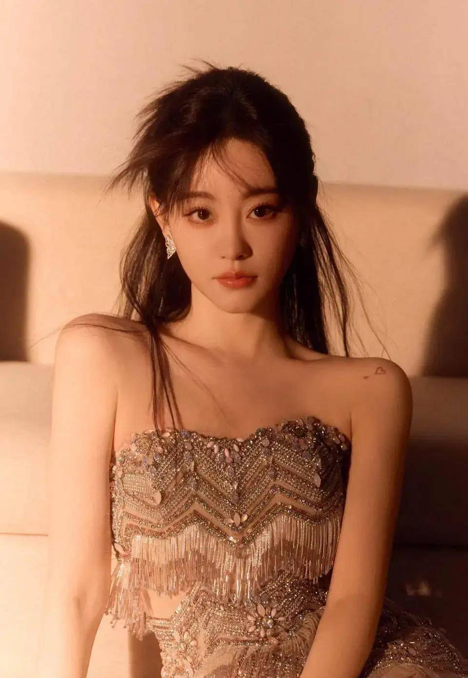 于正记恨祝绪丹不接女配角,竟开口大骂去死,网友:这算人身攻击_人品