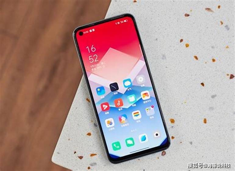 oppo降成899元,120hz大屏 6400万像素 5000mah 67w闪充!