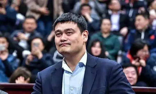 男篮重大丑闻,姚明再遇麻烦,郭艾伦及多名球员涉嫌年龄造假_问题_球迷