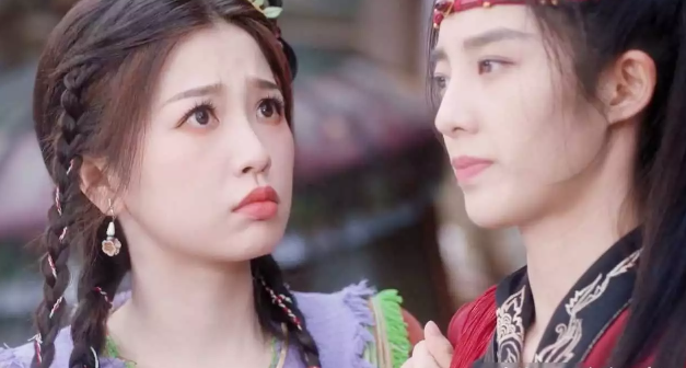 当29岁虞书欣和28岁万鹏同框,我才彻底明白皮相美和骨相美的_观众