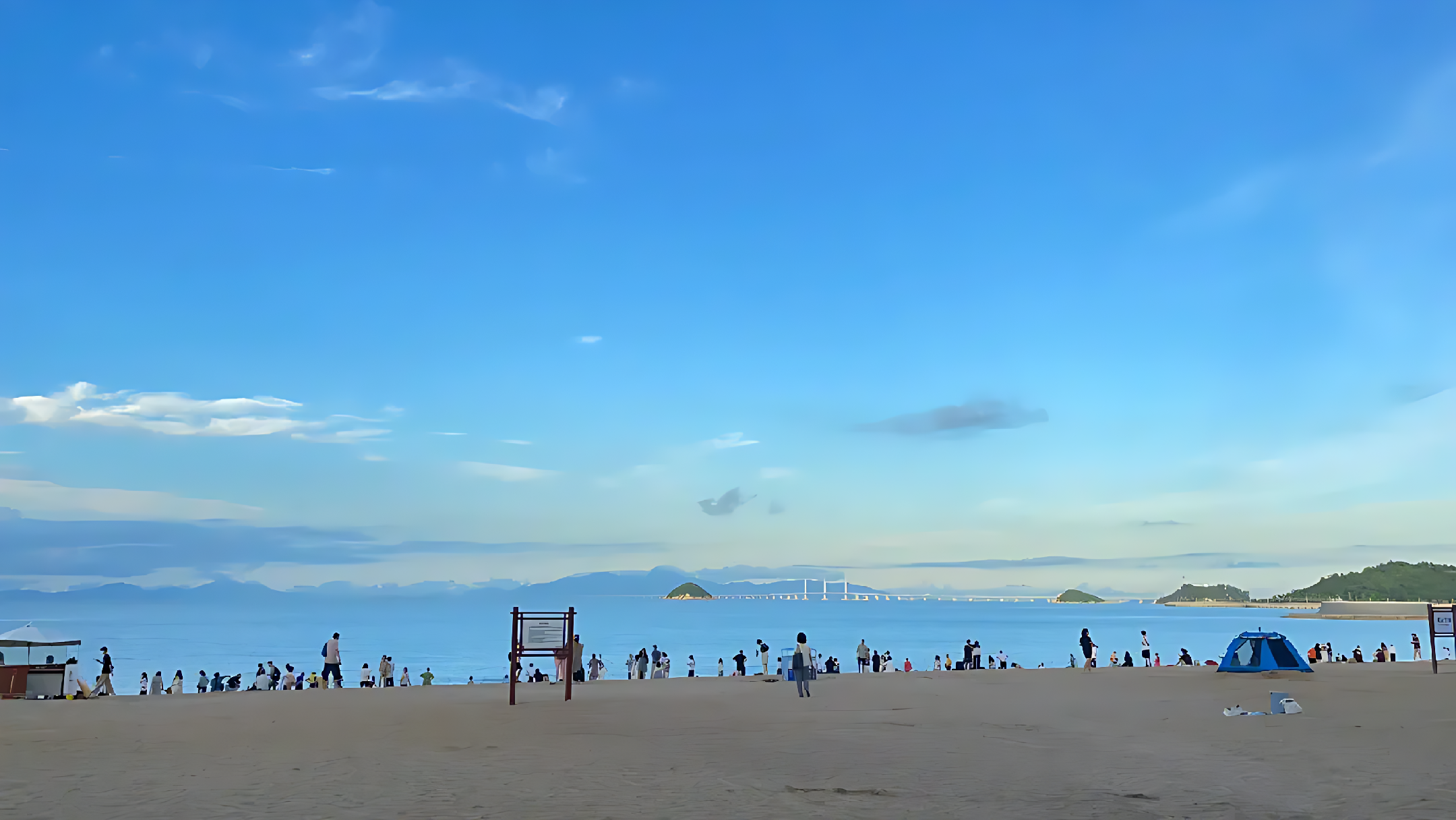 再來說說廣東珠海,冬天的氣候非常宜人,適合漫步在海邊,感受南海的