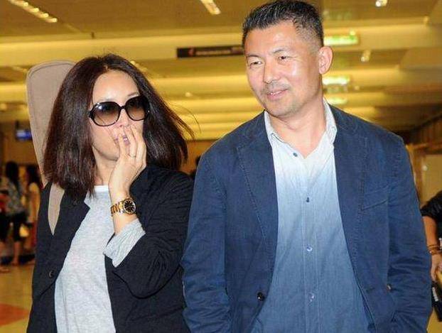 那英前夫近照曝光,没想到与现任是好兄弟,网友:那英不尴尬吗?