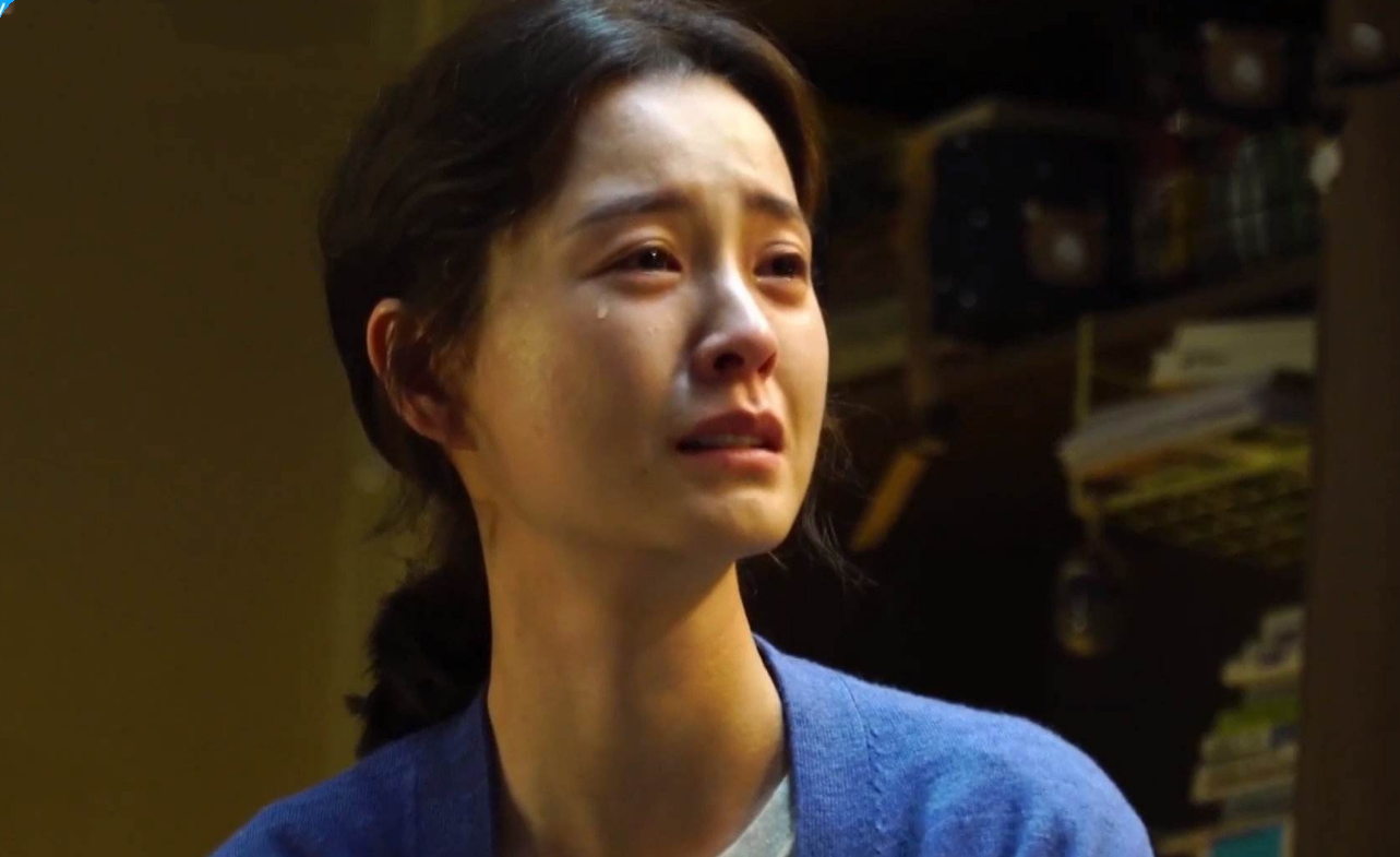 可丈夫并没有听从李娇的建议,而是预支了三个月的工资,找朋友借了5