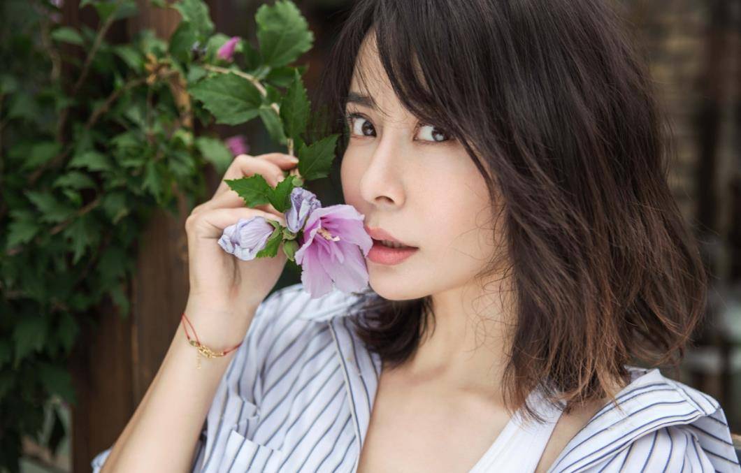 感情_杨若兮_事业