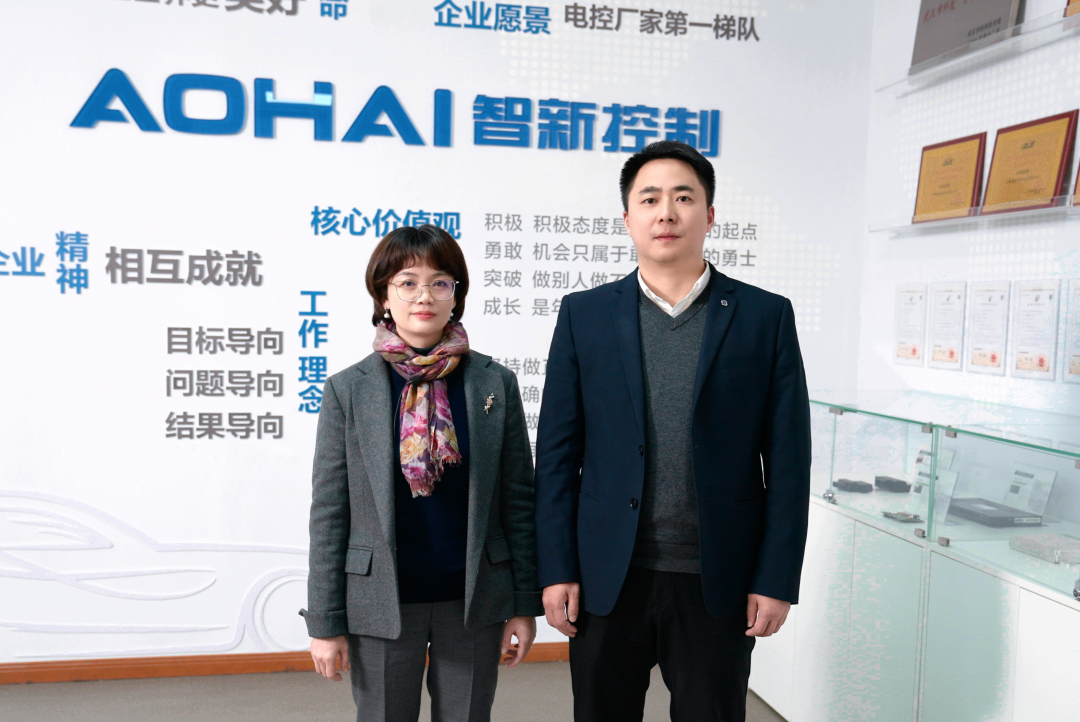 ne时代ceo &研究院院长曾丽平与智新控制总经理郑春阳深度交流后发现.