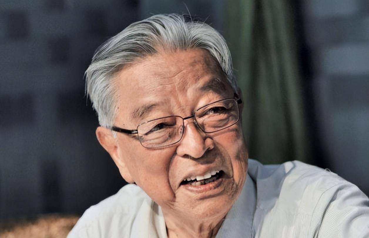 褚时健:从烟草大王到阶下囚,74岁二次创业,84岁凭褚橙东山再起_马静芬