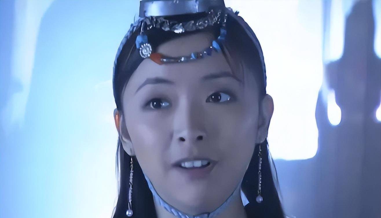 晓蕾是仆人,凭什么结局直接当大理皇妃?