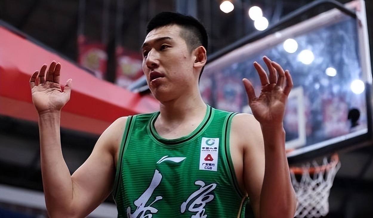 辽篮大胜时刻,一人却很尴尬,乌戈做无情决定,50分超巨离队将近_付豪