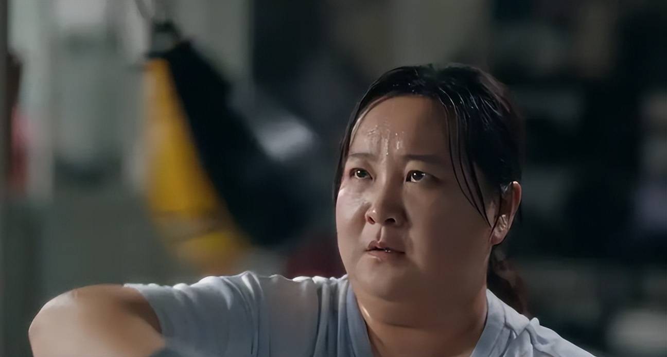 《热辣滚烫》吃相越来越难看,转变宣传方式,贾玲人设"崩塌"_减肥_消息