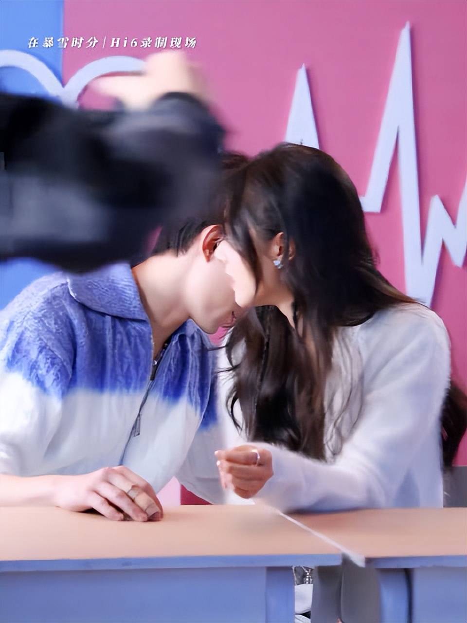 太甜了,吴磊问赵今麦有男朋友吗?