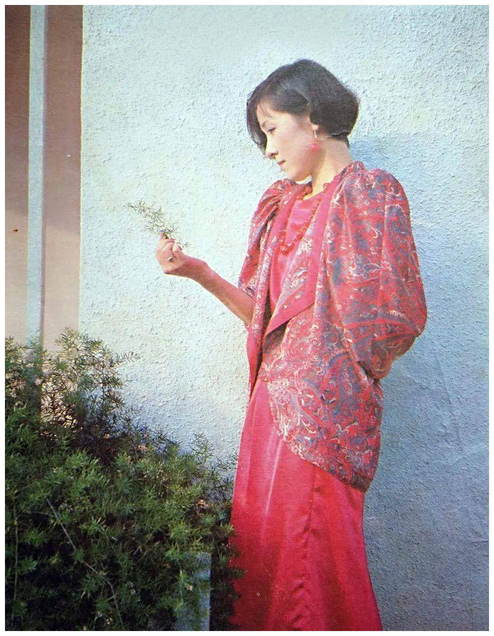 郭宝昌的遗孀柳格格:单身无儿无女,如今有懊悔和烦忧_陶金_工作_播音