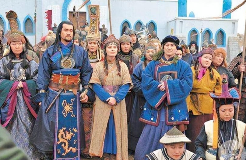成吉思汗后裔,改名换姓各自逃命,600年后,靠一首诗团聚四川