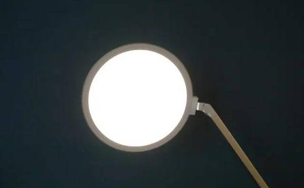 护眼灯买哪种好一点？2024年最全护眼台灯选购攻略