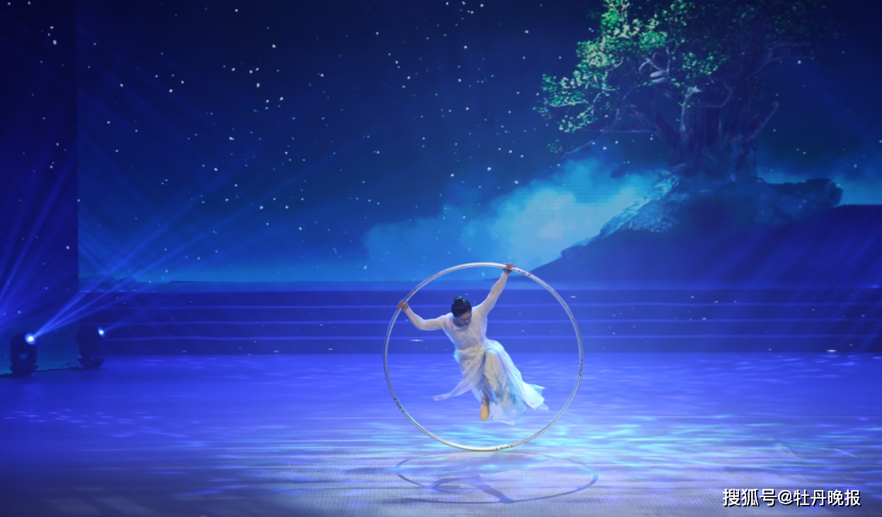 2024年菏泽市春节联欢晚会精彩上演_人民_文化_全市