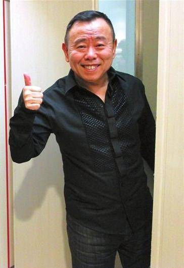 02很快,潘长江就到了婚配的年龄,但是因为他家境不好,长相也不突出