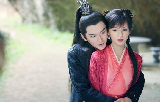 不怕反派坏就怕反派帅,玲珑错爱乌童,小六子太虐了_时间_电视剧_网友