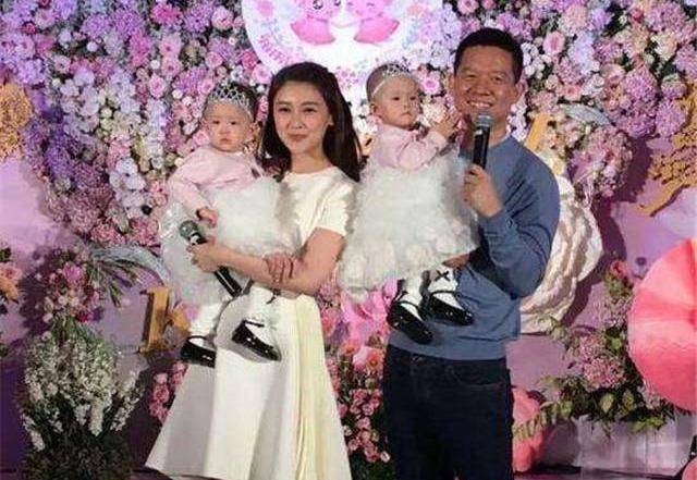 贾跃亭:从县城网管到亿万富豪,撕下面具,一地鸡毛_贾新安_商业_甘薇