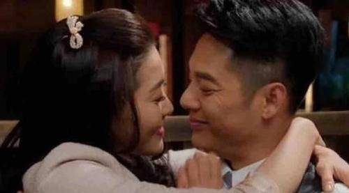 功成名就后分手原配,转身迎娶小6岁周丽淇,傅程鹏到底图什么?