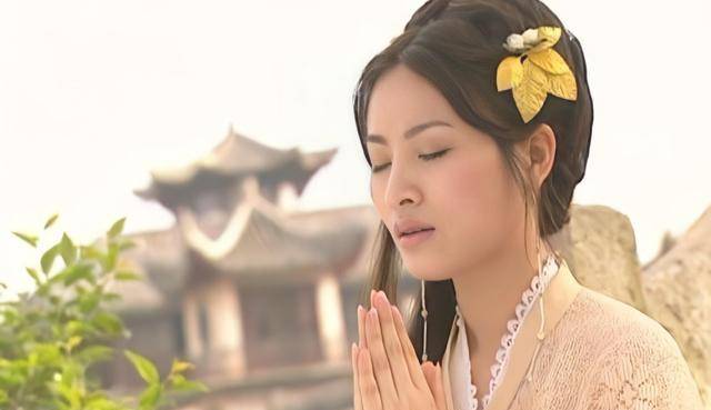 阿飞后来才知道,林仙儿不但作风糜烂,还替上官金虹生了两个女儿_上官