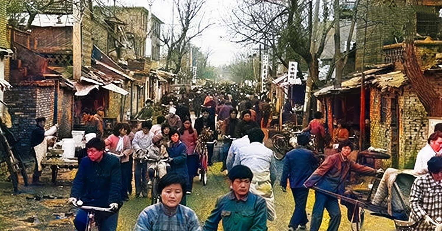 老照片:90年代的河南漯河,老火车站,汇星影剧院,沙澧河老槐树_郾城县