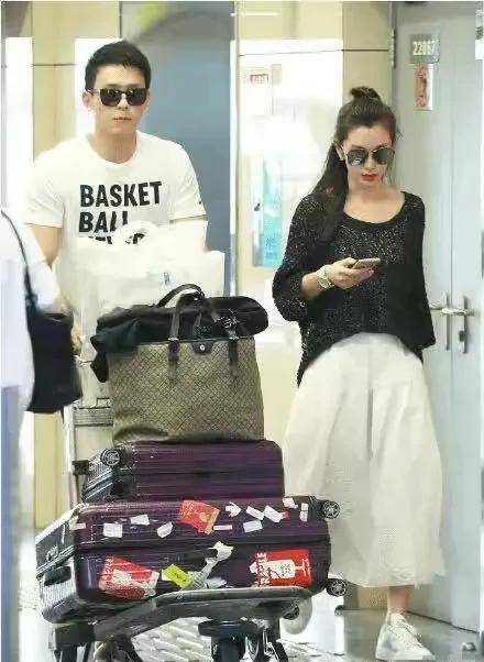 近照变化大,瘦太狠撞脸李勤勤,狂吃菜叶连盐都不沾_妹妹_感觉_李雪