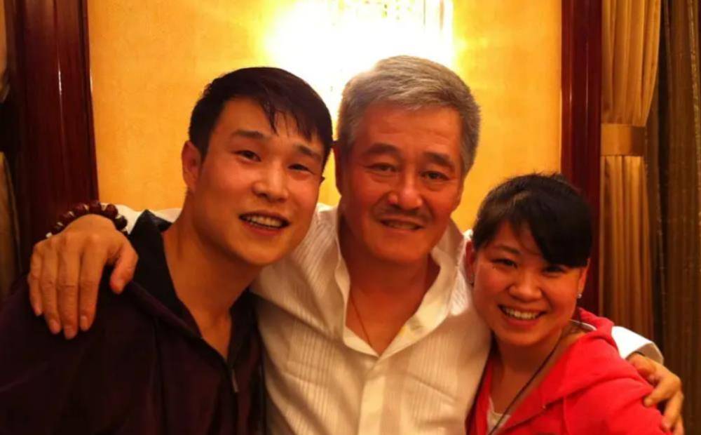 65岁的时候,赵本山手上的"大厦",彻底坍塌了_弟子_女儿_王小利