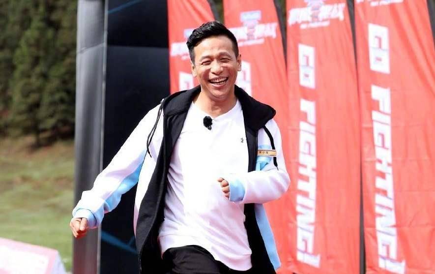 红极一时的宋小宝,为何现在不见了踪迹,现状令人担忧_捧腹大笑_身体