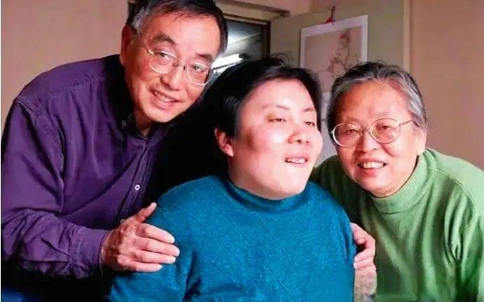 朱令去世,孙维改名逃亡澳大利亚,她的民宿名字竟然暗藏玄机_悬案_案件