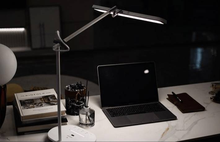 护眼灯色温多少合适?推荐五款合适色温的护眼台灯